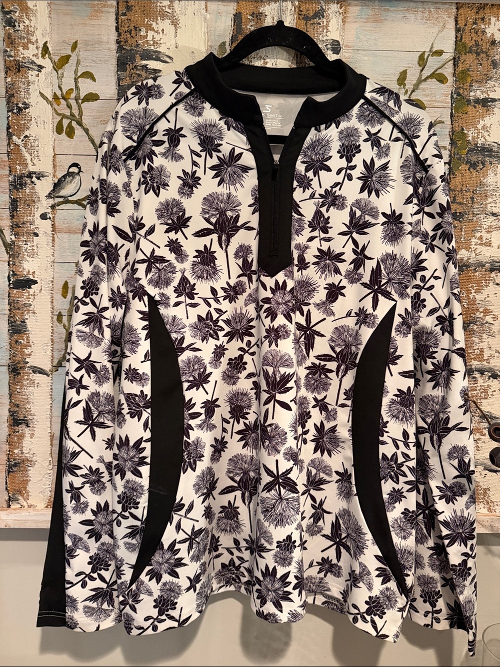 Women's Black & White Floral Half-Zip Pullover Sweatshirt
